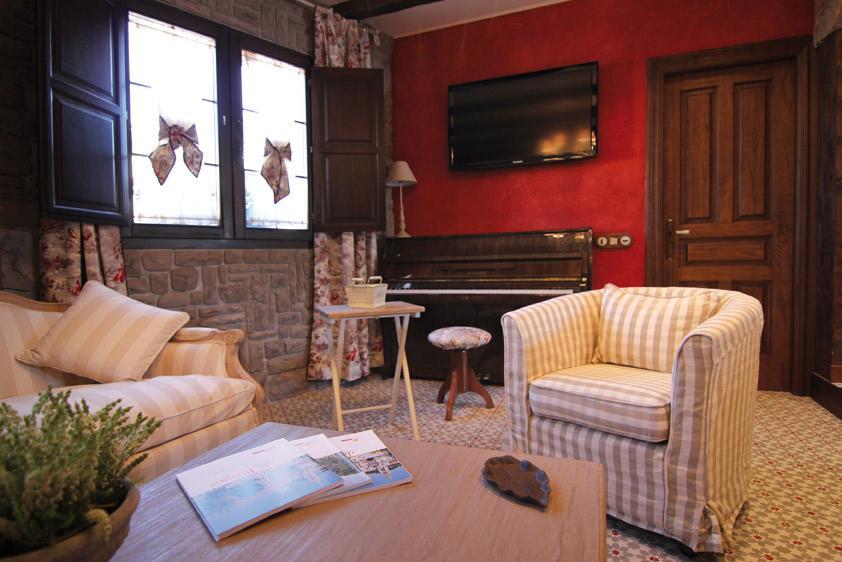 Hotel Rural La Tenada Carcedo de Burgos Екстер'єр фото